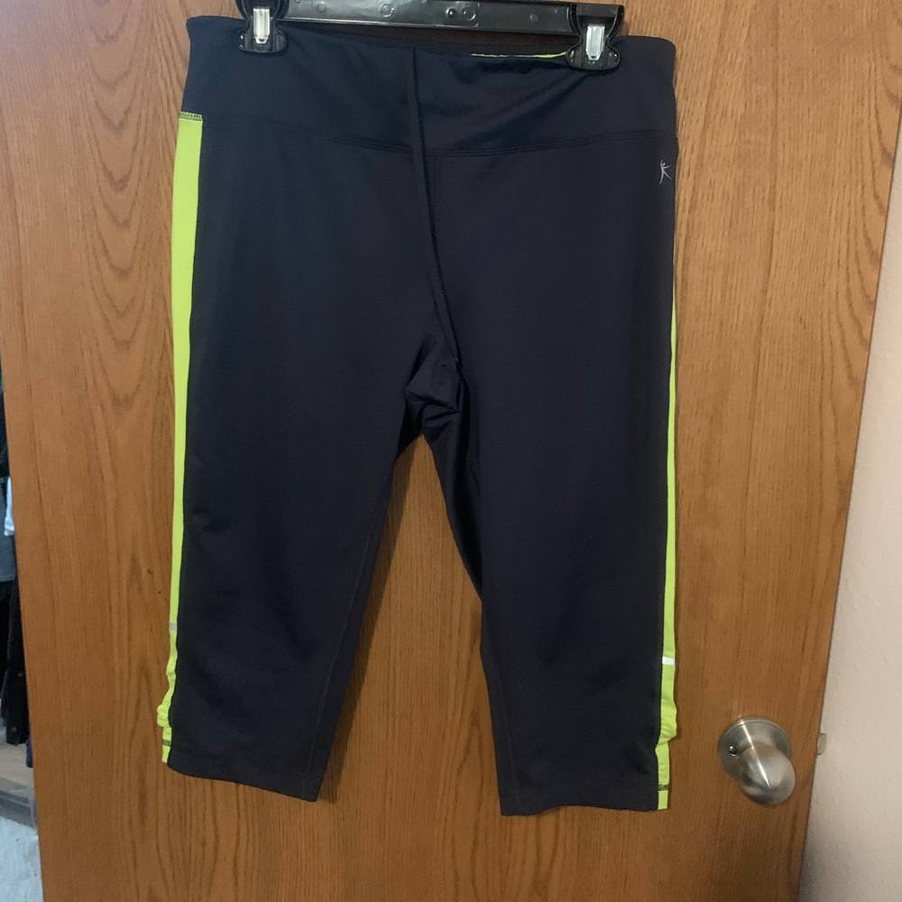 Danskin now athletic leggings